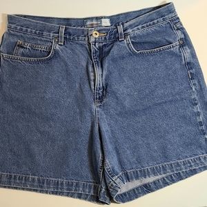 Liz Claiborne classic fit denim shorts Size 16